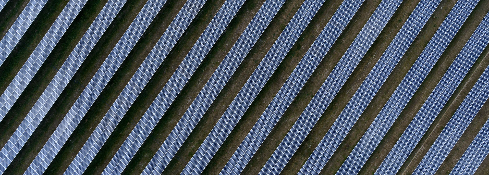 智慧光伏無人機(jī)全自動(dòng)巡檢方案